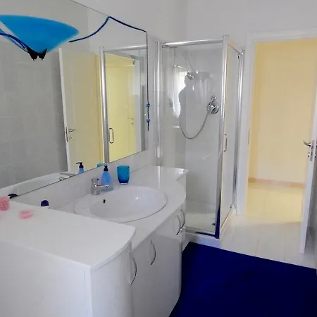 S153 - Sirolo, Nuovissimo Trilocale In Centro Con Garage Appartement